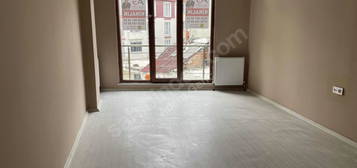 ESENYURT BULUT DURAĞINA YAKIN KİRALIK 2+1 DAİRE