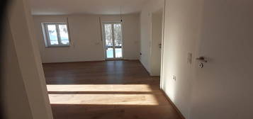 Helle 3 Zimmer Wohnung 64 m²