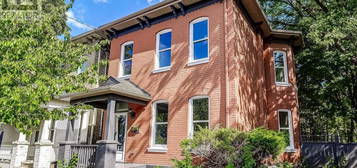 125 WEST STREET, Brantford, Ontario
