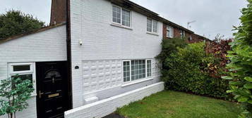 4 bedroom terraced house to rent