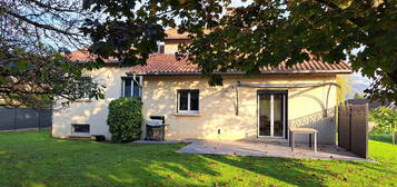 Maison  à vendre, 5 pièces, 4 chambres, 124 m²