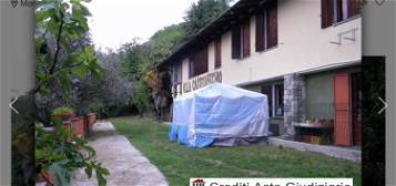 Casa indipendente all'asta in via Castelvecchio, 33
