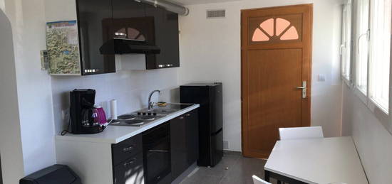 Appartement meublé  à louer, 3 pièces, 2 chambres, 42 m²