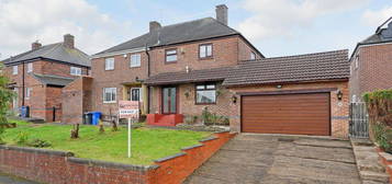 3 bed semi-detached house for sale