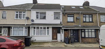 3 bedroom terraced house to rent