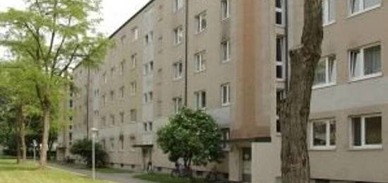 3,5-Zimmerwohnung mit Kochnische in Hasenbergl