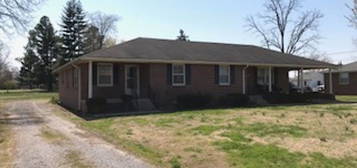 112 Lealand Ln Apt B, Lebanon, TN 37087