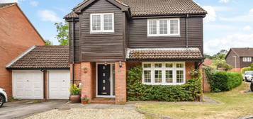 3 bed detached house for sale