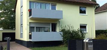 Schöne 3-Zimmer-Wohnung im 1. Stock mit Balkon und großem Garten in Mainz-Bretzenheim