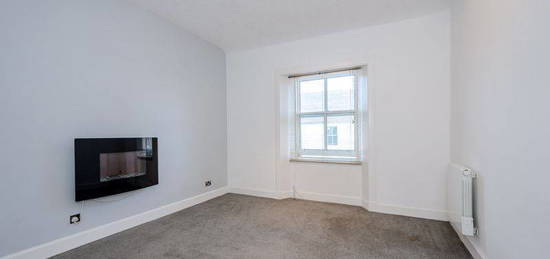 Flat to rent in Main Street, Ormiston, East Lothian EH35