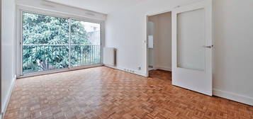 Appartement  à louer, 3 pièces, 2 chambres, 53 m²