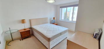 Flat to rent in Primrose Place, Isleworth TW7