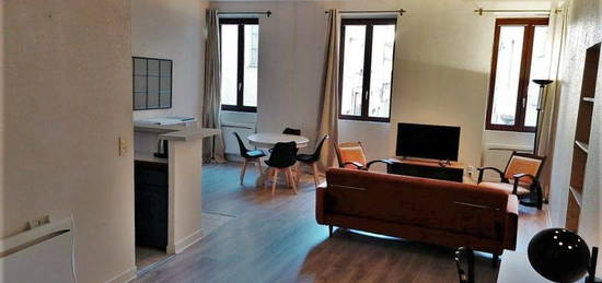 Appartement T2 meublé centre historique 57m2