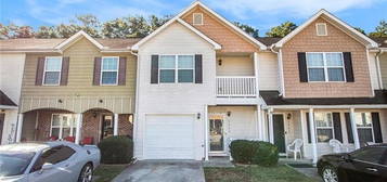 1760 Old Dogwood, Jonesboro, GA 30238