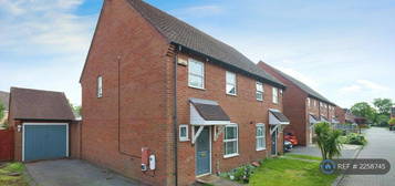 3 bedroom semi-detached house