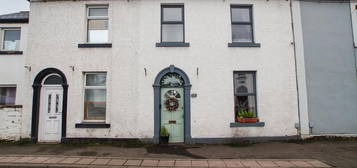 6 bedroom terraced house for sale