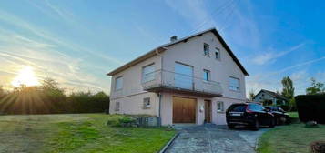 Maison 2 étages  à vendre, 6 pièces, 5 chambres, 165 m²