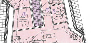 Geräumige DG-Wohnung mit schöner Loggia in ruhiger Zentrumslage