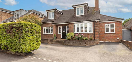 4 bed detached house for sale