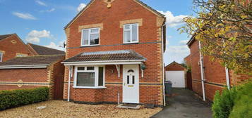 4 bedroom detached house