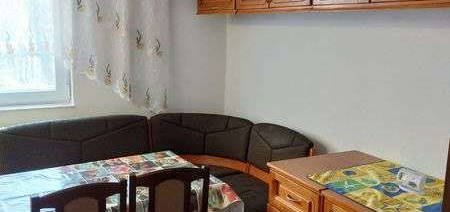 Inchiriez apartament