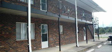 Country Squire Apartments - Saf, King, NC 27021