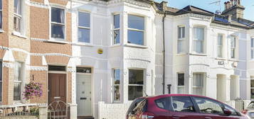 4 bed terraced house for sale