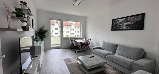 Neu renovierte, voll möblierte 3-Zimmer-Wohnung - ab sofort verfü