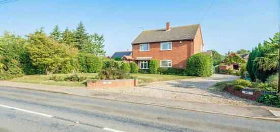 6 bedroom detached house for sale