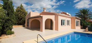 Chalet en calle Partida Estación en Zona Pueblo, Calpe/Calp