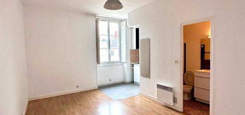 Studio 1 pièce 24 m²