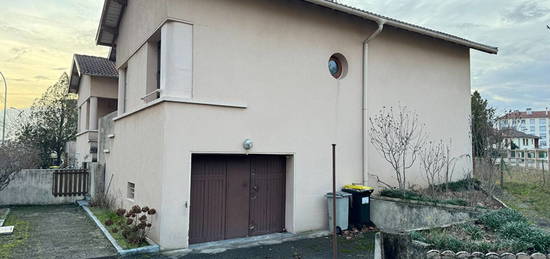 Maison  à vendre, 4 pièces, 2 chambres, 63 m²