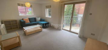 2 bed flat to rent