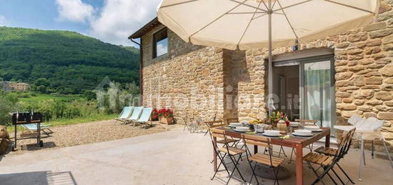 Villa unifamiliare, ottimo stato, 158 m², Greve in Chianti