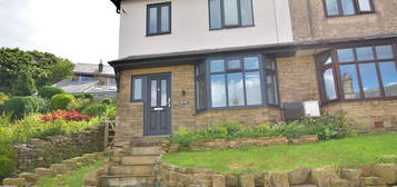 3 bed semi-detached house for sale