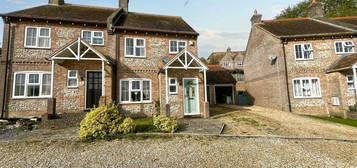 3 bedroom semi-detached house