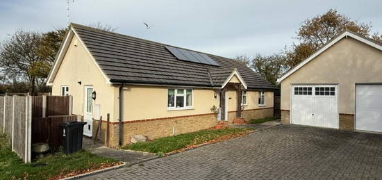 3 bedroom detached bungalow for sale