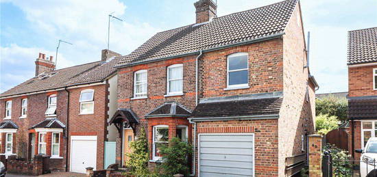 3 bed detached house for sale