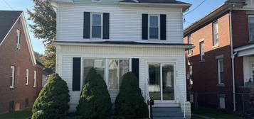 302 Magnolia Ave, Clarksburg, WV 26301