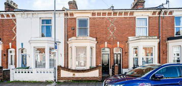 3 bedroom terraced house