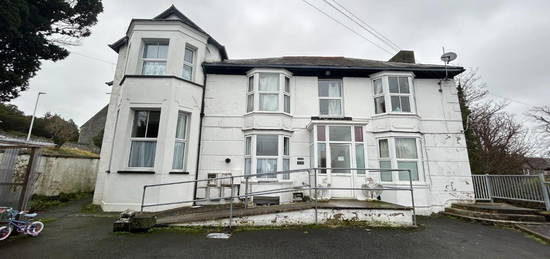 Flat to rent in Llanbadarn Fawr, Aberystwyth, Cardiganshire SY23