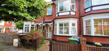 4 bed terraced house for sale