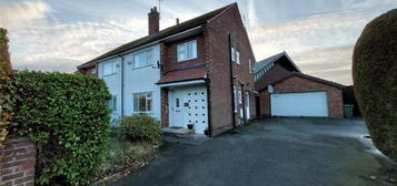 3 bedroom semi-detached house