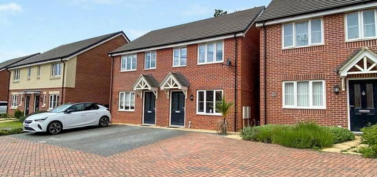 2 bedroom semi-detached house