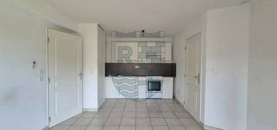 Appartement  à vendre, 3 pièces, 2 chambres, 52 m²