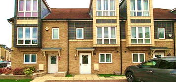 4 bedroom terraced house