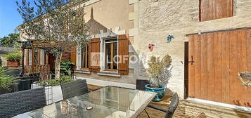 Maison  à vendre, 6 pièces, 4 chambres, 131 m²