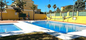 Casa en Polígonos - Recinto Ferial Cortijo de Torres, Málaga