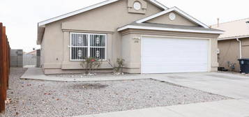 1716 Waters Dr SW, Albuquerque, NM 87121