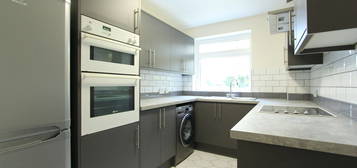 2 bed flat to rent